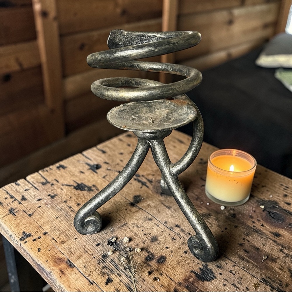 Primitive VG hand-forged iron candlestick holder, referred to as a "rat de cave